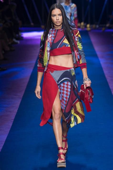 versace summer 2017